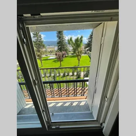 New Construction Penthouse With Pool And Wifi Apartment